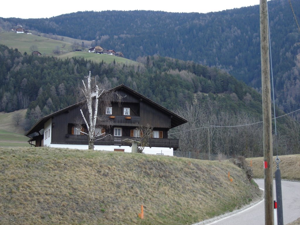 Casa di legno by Lazzari Elisabetta