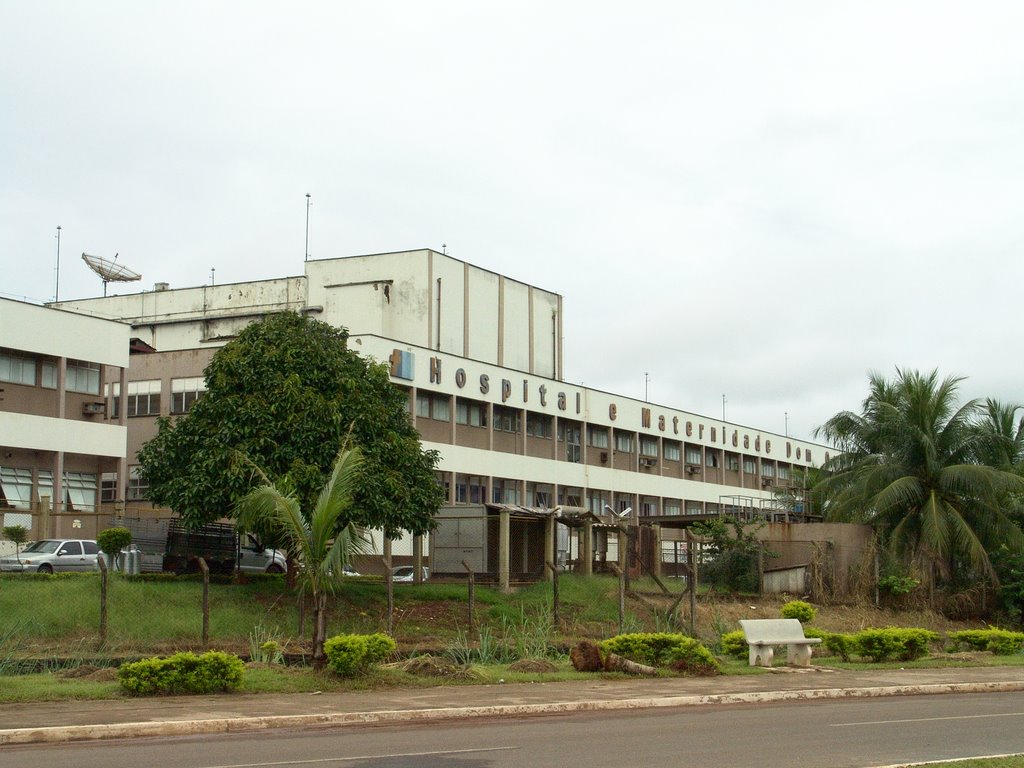 HOSPITAL E MATERNIDADE DOM ORIONE by LUCIO G. LOBO JÚNIOR