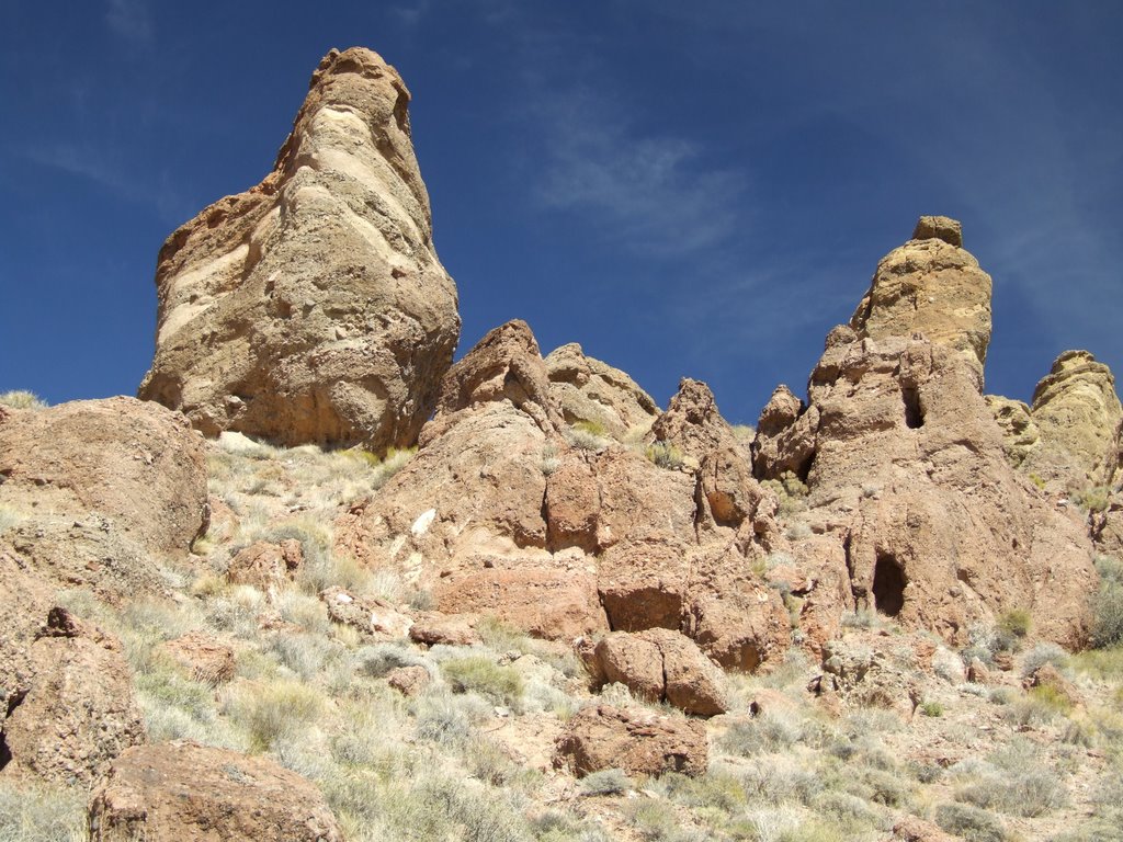 "Quail Rock" at Red Pass - Titus Canyon Road by acidman1968