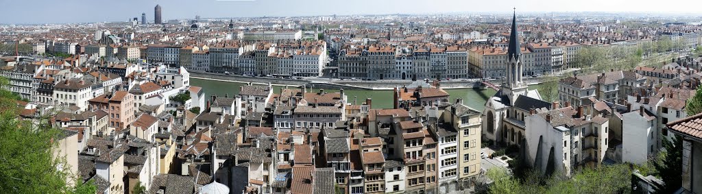 Toits de Lyon Panorama by J. Nagel