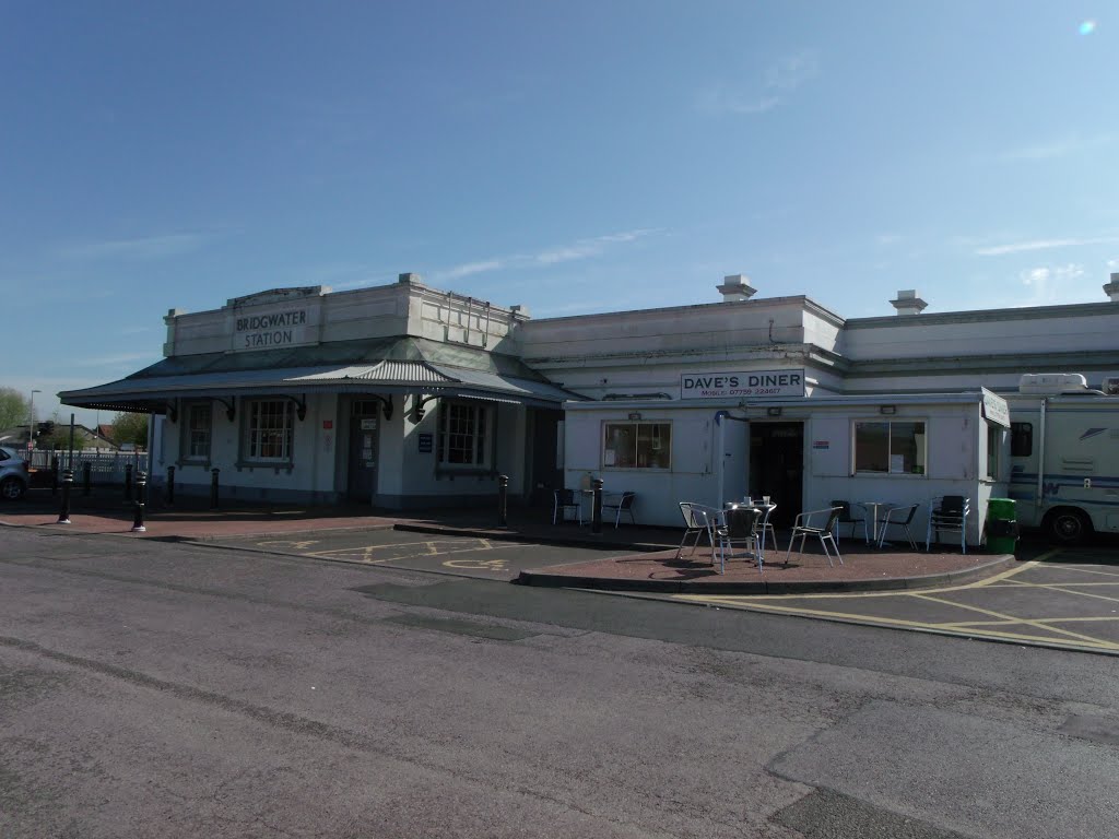 Bridgwater Railway Station by Hackey