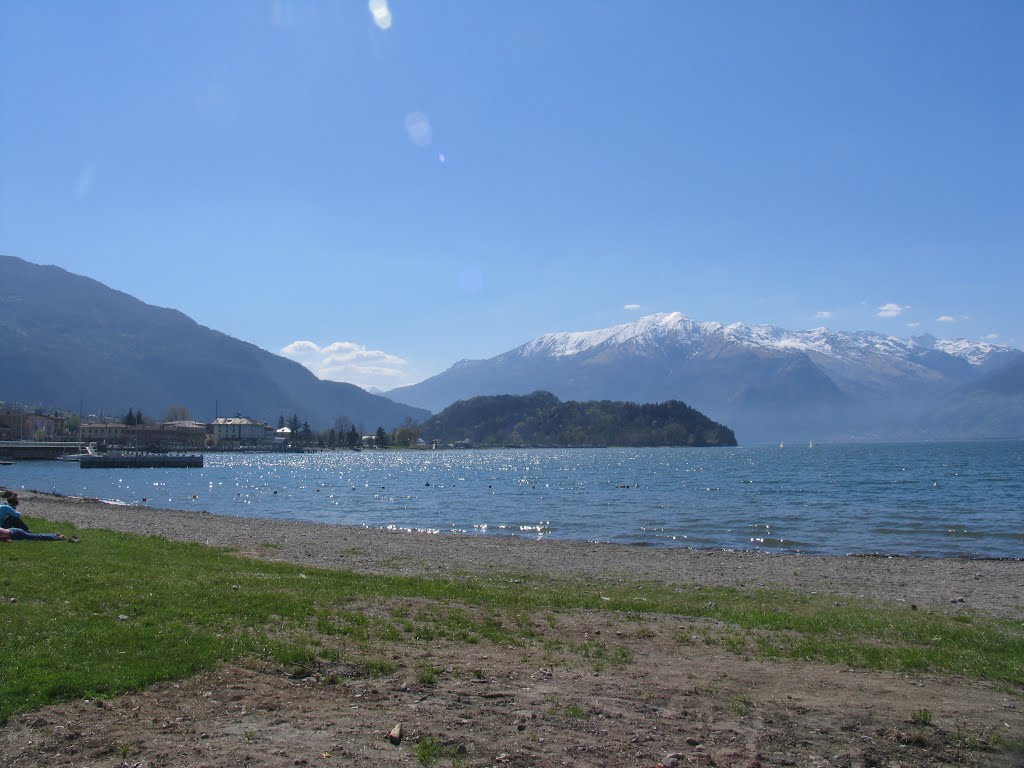 Colico - Lago di Como by Andrea Credaro