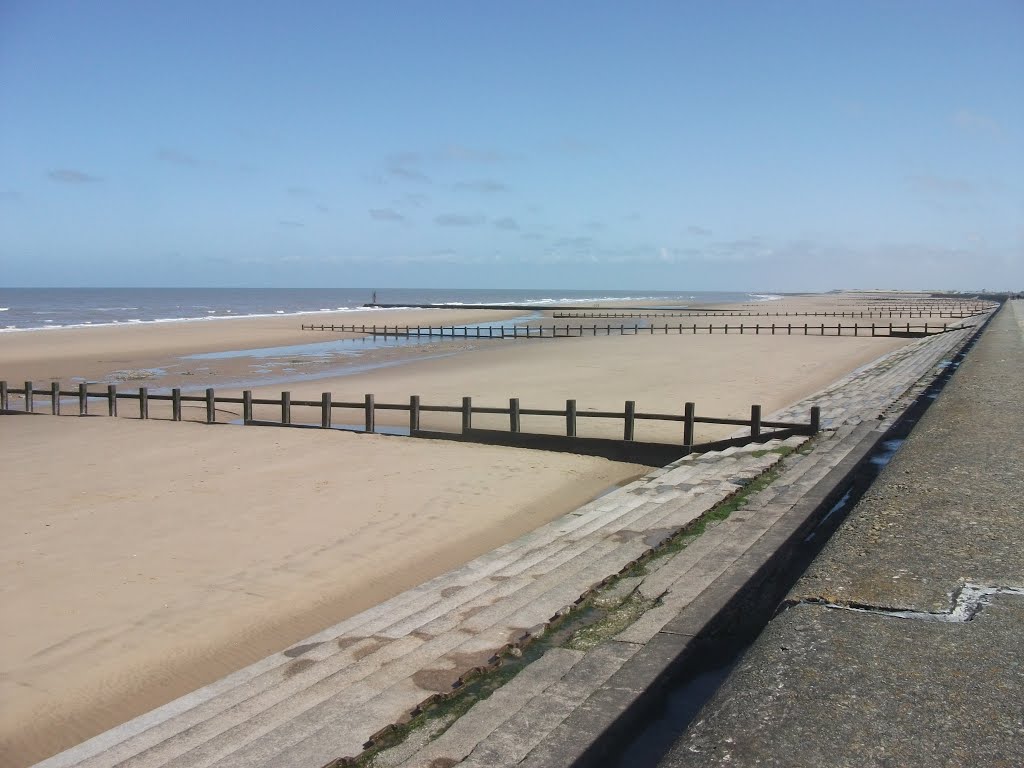 More groynes by Bigdutchman