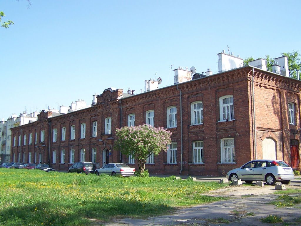 This building must have been built for the russian army in the 19th century by 🌄 SzaniUherkovich