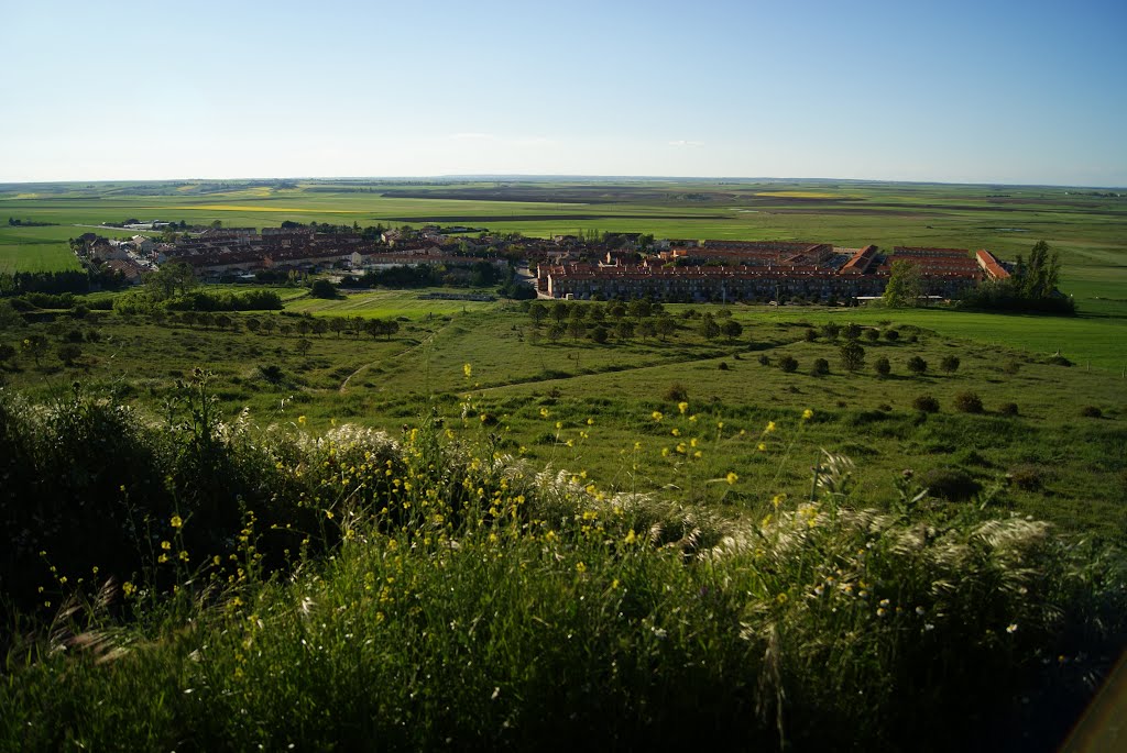 Panorámica de Monterrubio de Armuña desde el balcón de El Viso by Dejavú