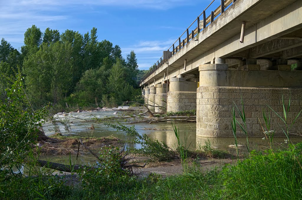 Ponte sul fiume Orcia by Terensky