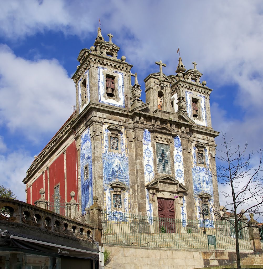 Church of St Ildefonso / Porto, Portugal by Sergey Ashmarin