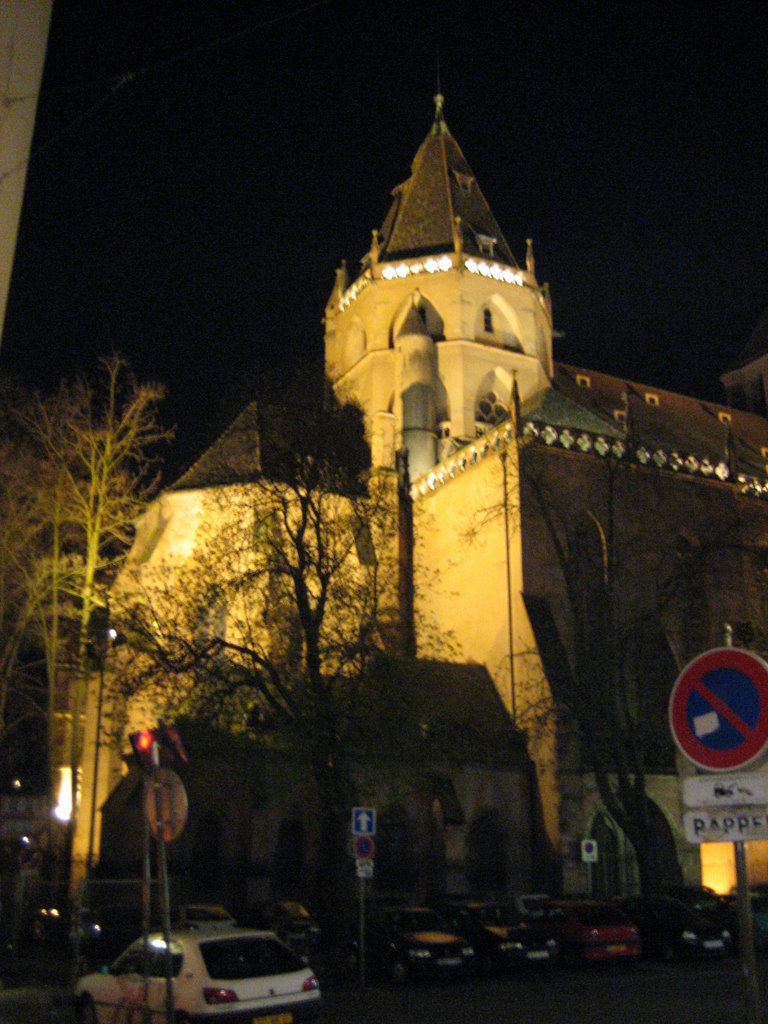 Eglise St Thomas de nuit by _Silent.Bob_