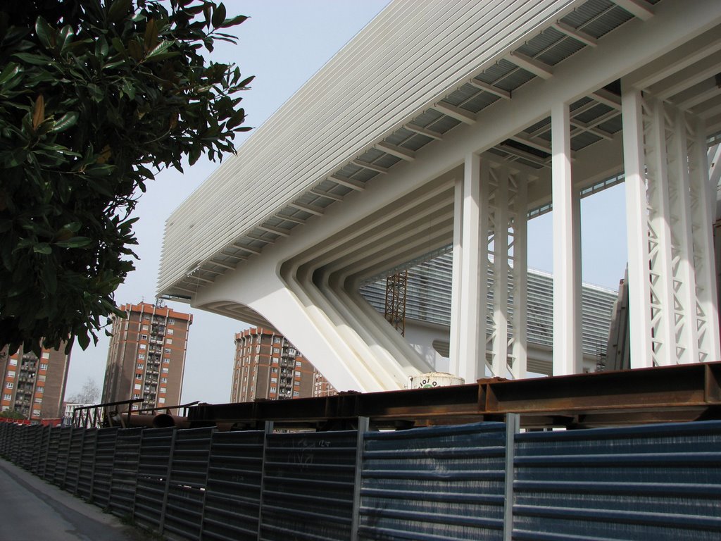 Oviedo, Palacio de Congresos "El Centollo". Principado de Asturias. by Valentin Enrique Fer…