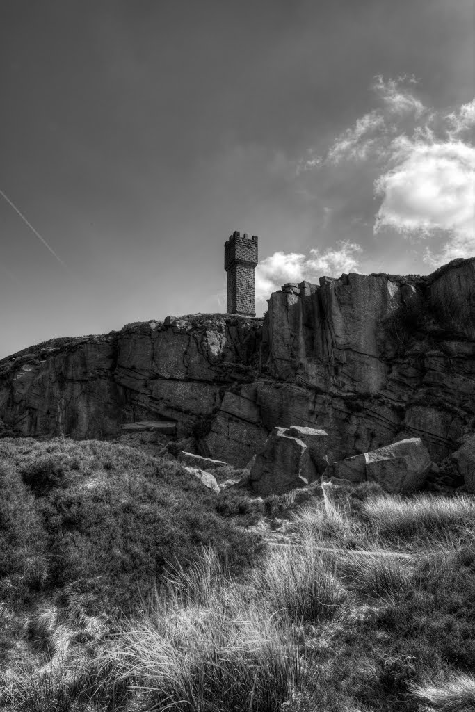 LUND’S TOWER, EARL CRAG, SUTTON-IN-CRAVEN, YORKSHIRE, ENGLAND. by CHRIS NEWMAN