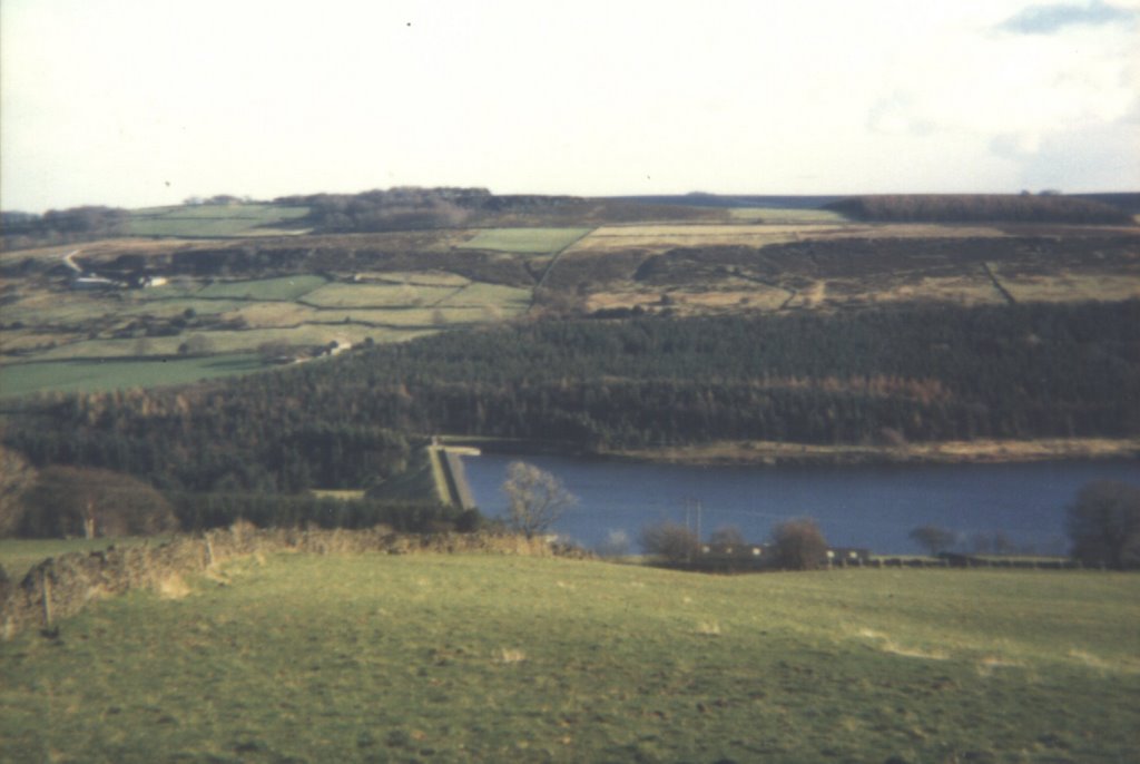 Dale dyke dam by hungryman