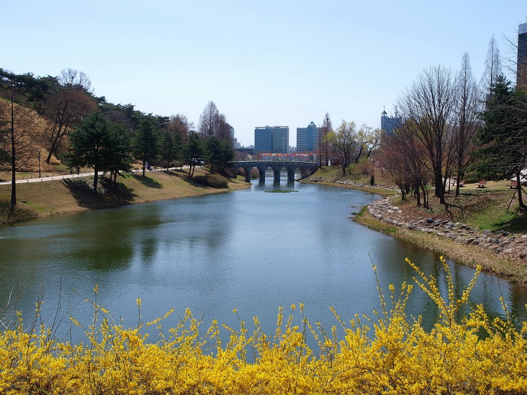 Spring Landscape Olympic Park, Seoul, Korea April 2013 봄풍경 올림픽공원 2013년 4월 . by miwave