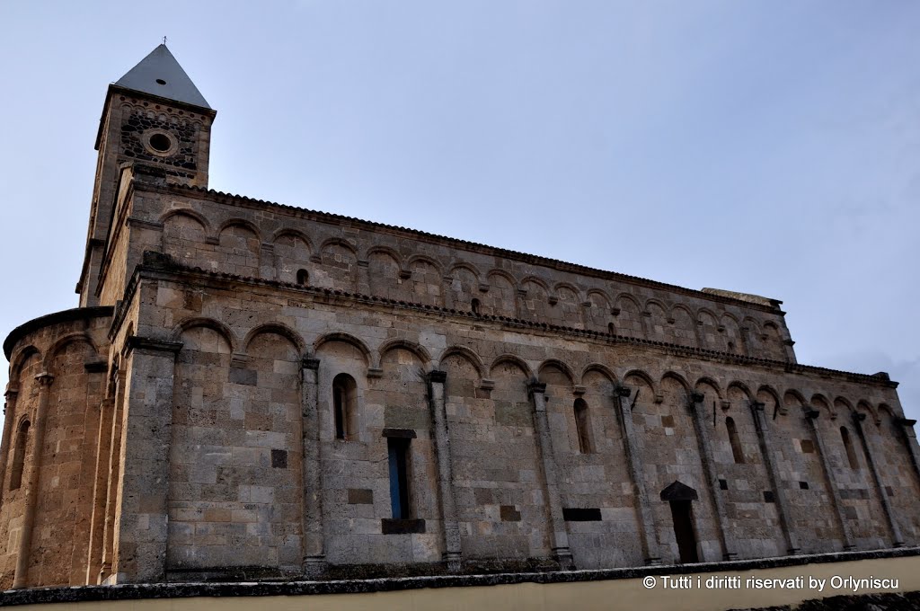 Santa Giusta: la Basilica omonima by Orlyniscu