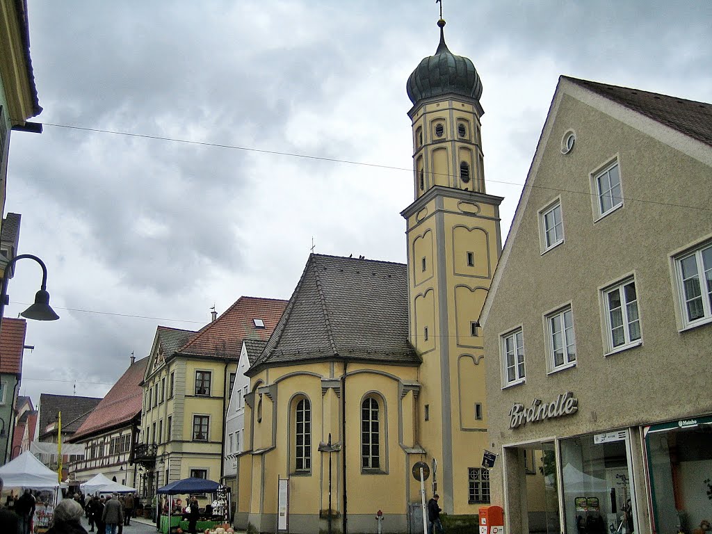 Heilig Geist Kirche in Weißenhorn by gertrud