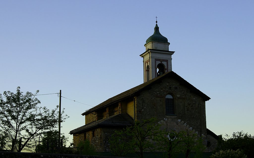 Kirche im frühen Morgenlicht by Ruedi (⊙o⊙)