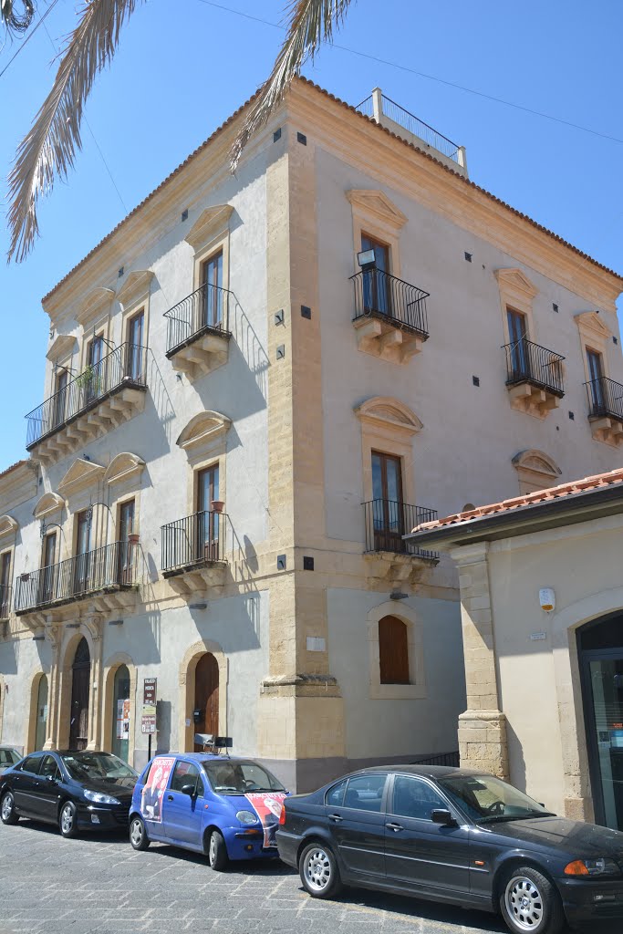 Piazza Umberto I, Scordia, Catania. by Nicola e Pina in Sicilia