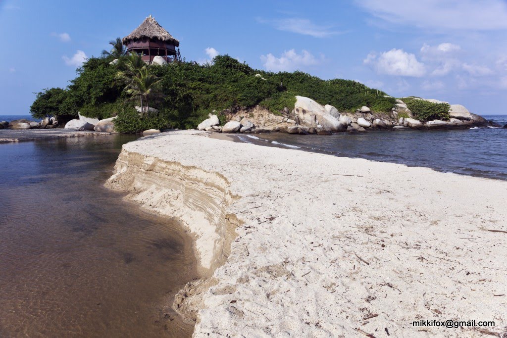 Santa Marta, Magdalena, Colombia by mikkifox