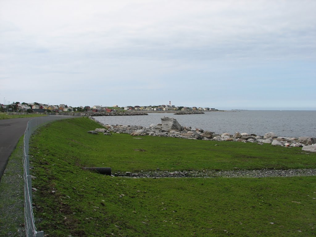 Alnes,7, Norway by Kobi Zilberstein