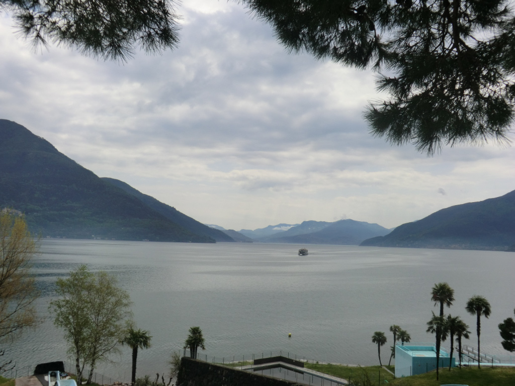 BRISSAGO - Mediterranes Flair am Freibad - "Ein Schiff wird kommen" by ReinhardKlenke