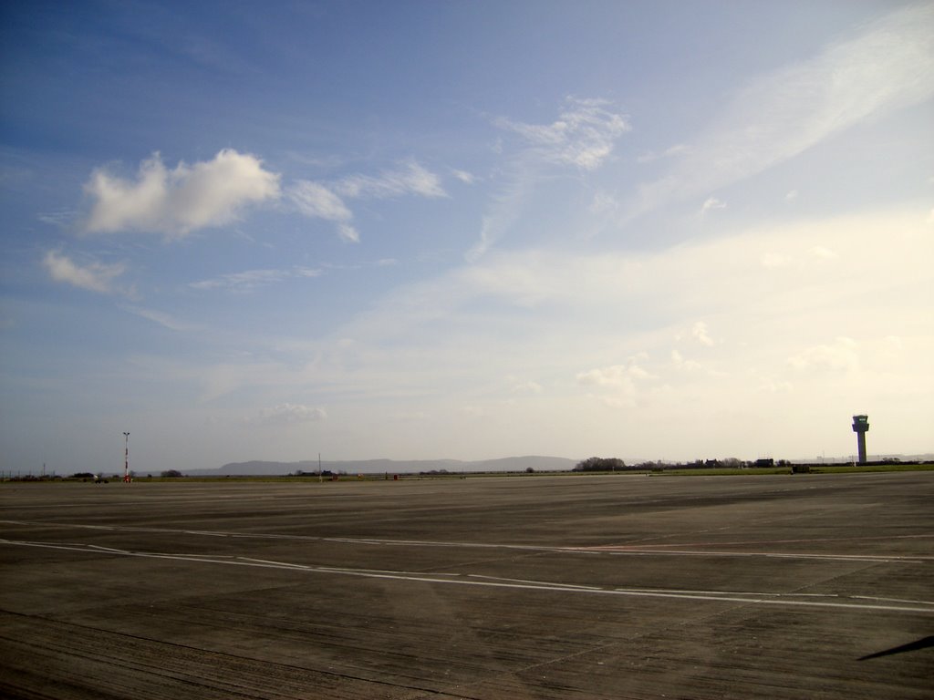 Liverpool airport's runway by spiritualizedkaos