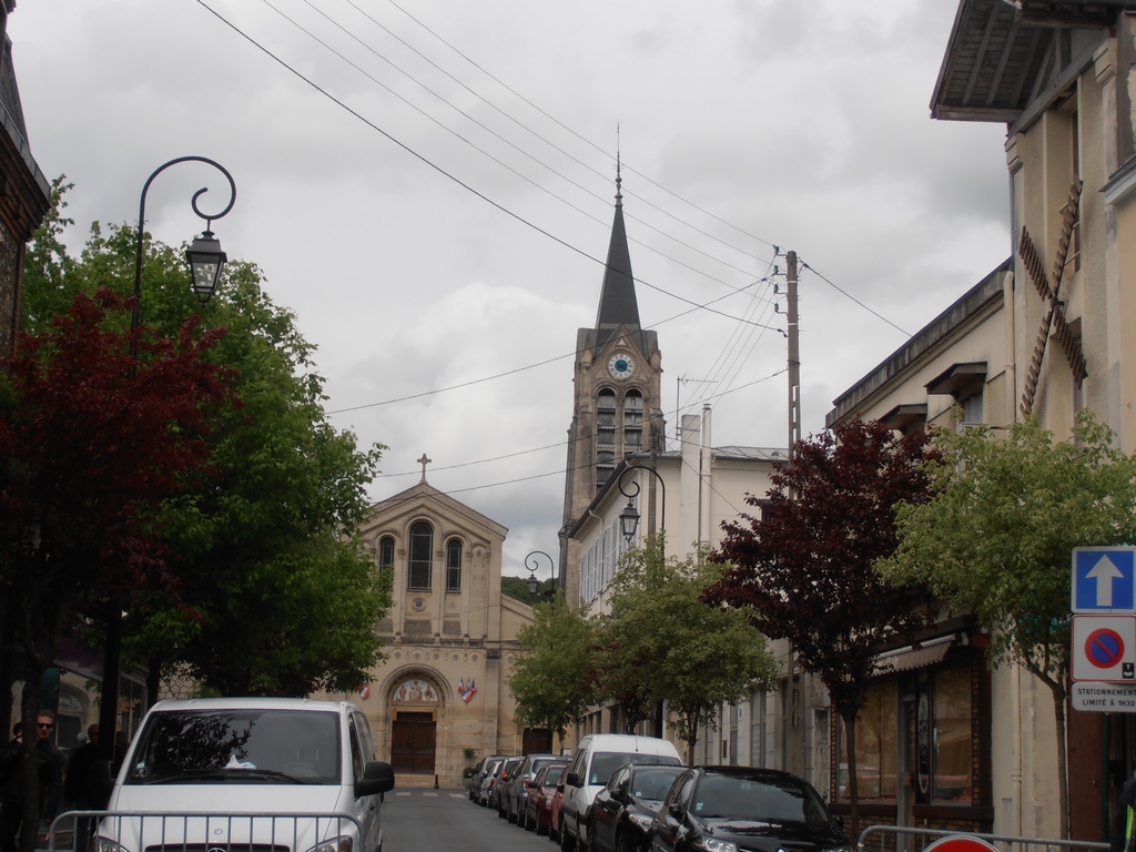 L'église de Saint Leu la Forêt by JP.GUYOMARD