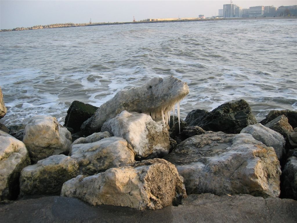 Constanta - Freezy winter by Stefano Martelli