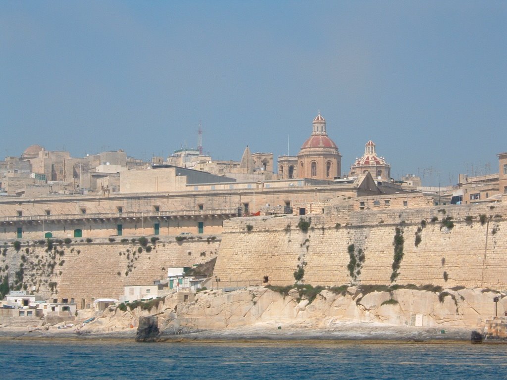 St Elmo Bridge, Valletta, Malta by skiper07