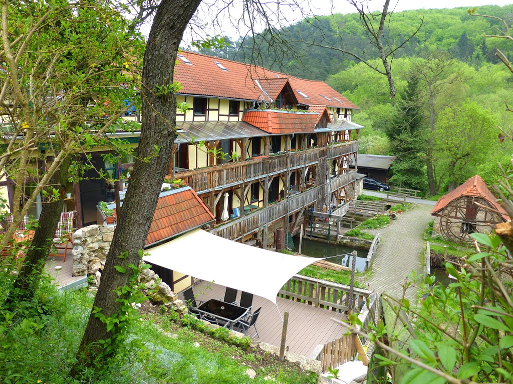 Mühle am Ilm-Radwanderweg in Hetschburg by Tuba