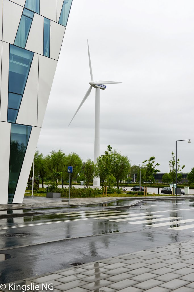 Wind Turbine and Bella Sky Comwell Hotel by Kingslie Ng