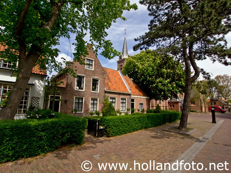 Katwijk aan den Rijn Kerklaan by www.hollandfoto.net