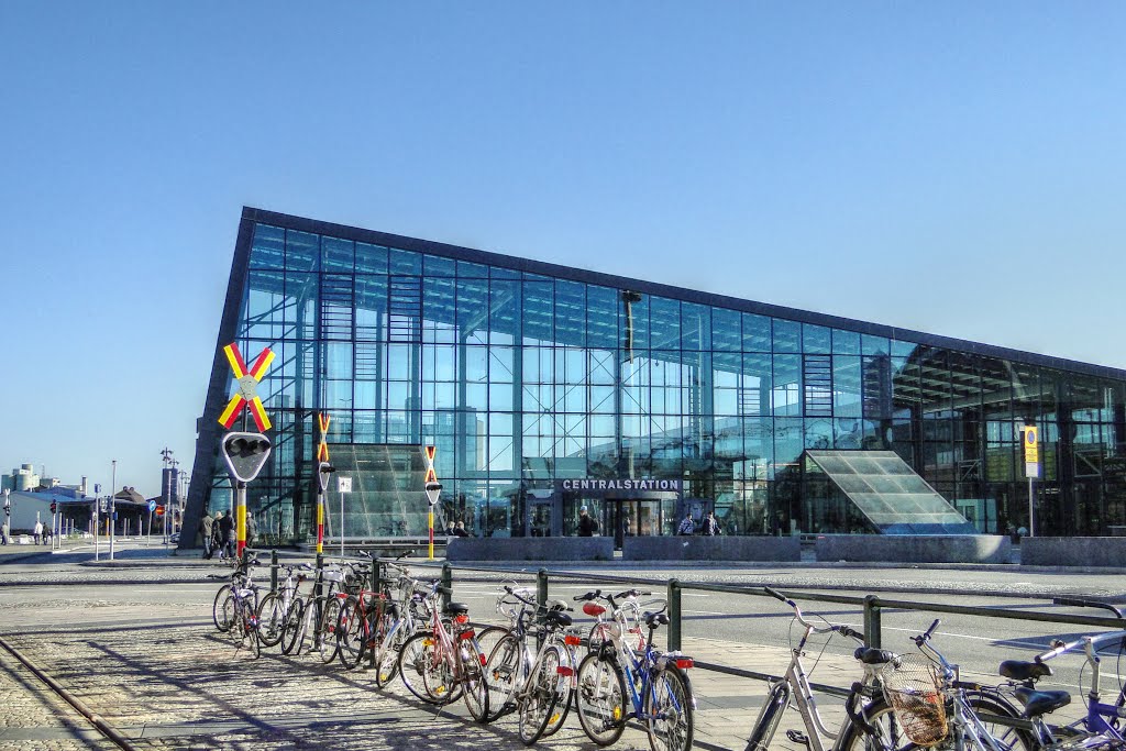 Malmö Centralstation (HDR) by Rueganer