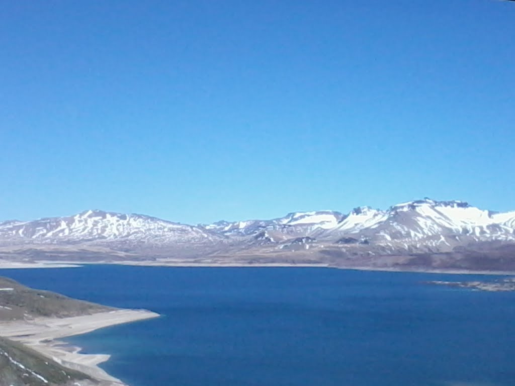 Laguna del maule by María Belén Gallardo Manzanares 