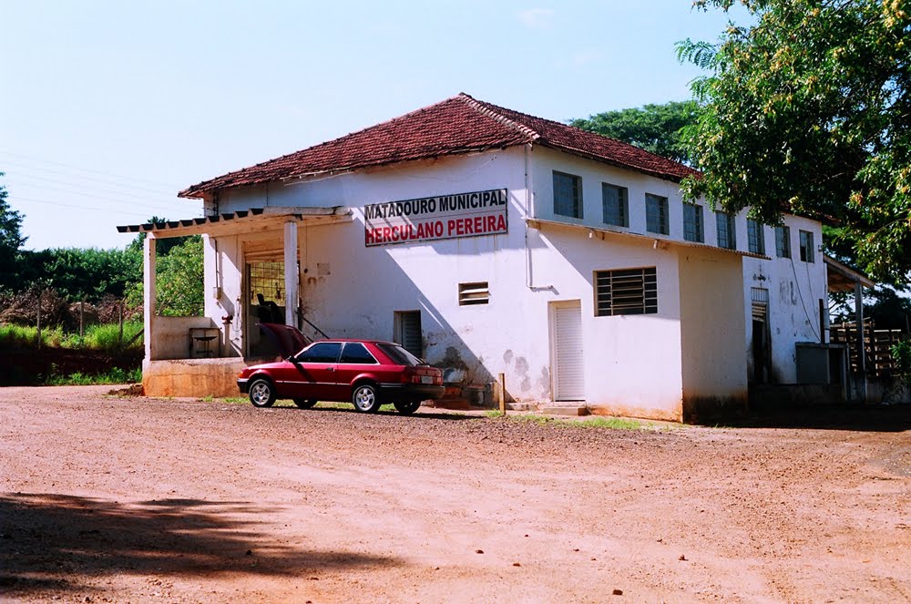 Matadouro Municipal "Herculano Pereira" by Zekinha