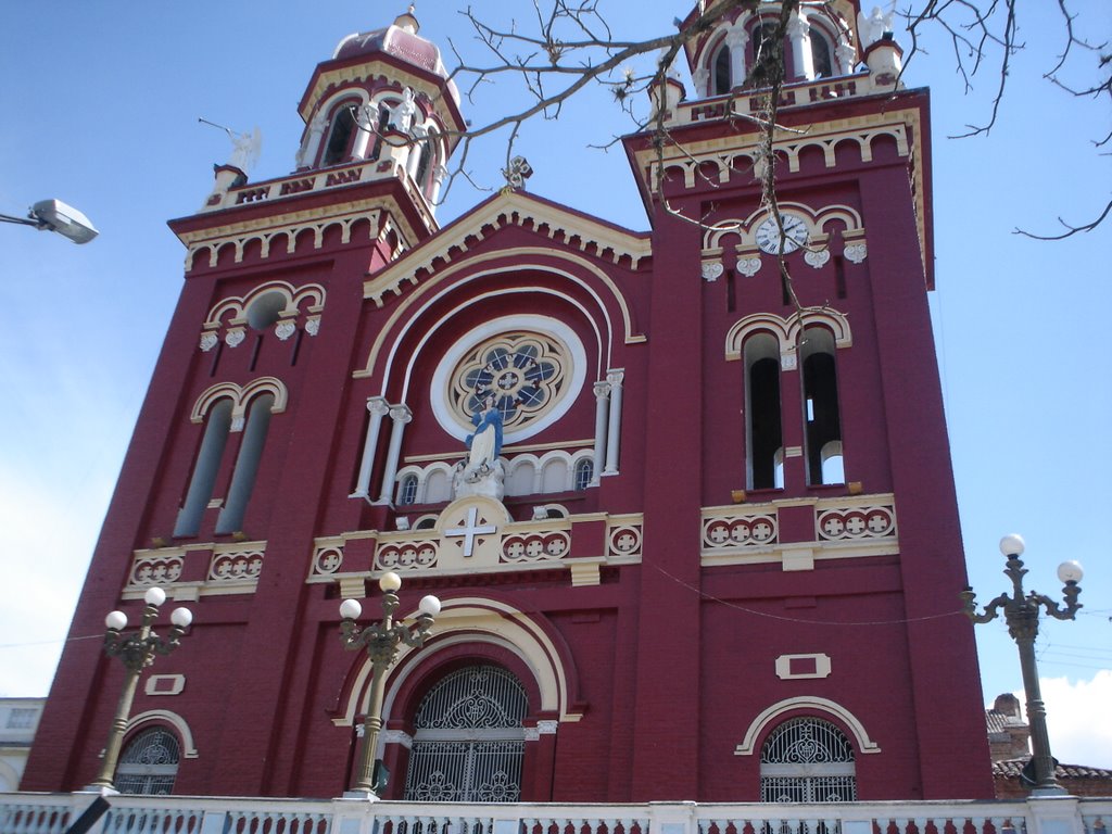 Caqueza's Church by @lvaro Méndez