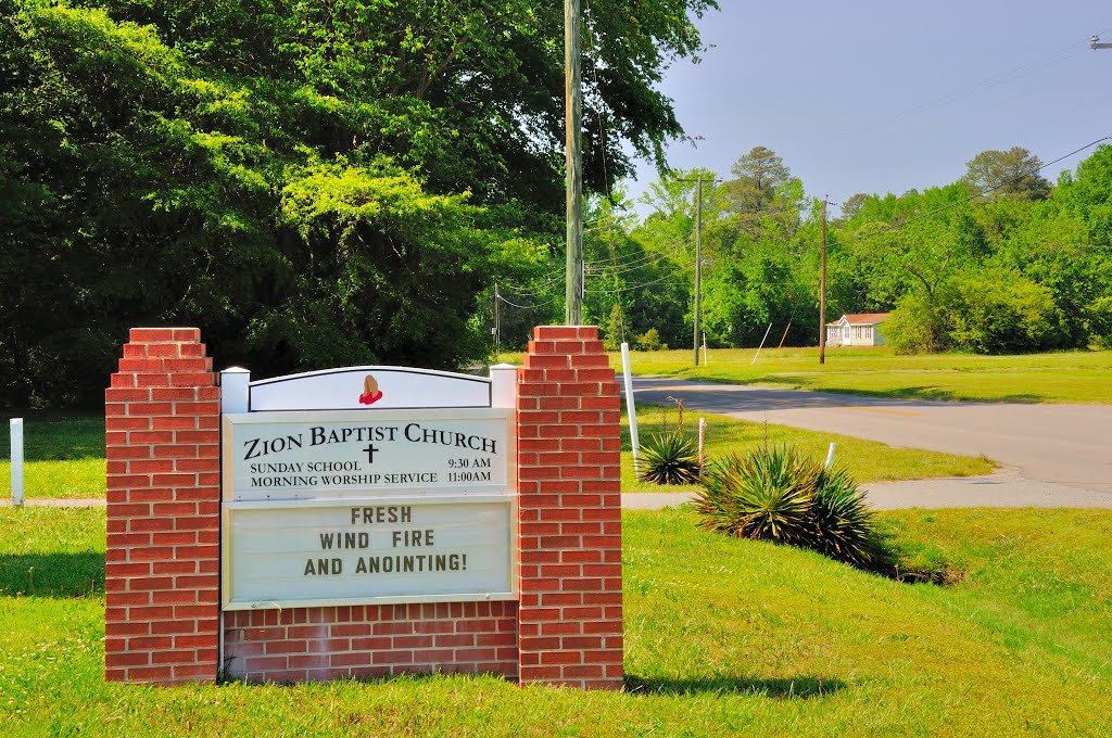 VIRGINIA: MATHEWS: CARDINAL: Zion Baptist Church, 3546 East River Road (S.R. 660) road sign by Douglas W. Reynolds, Jr.