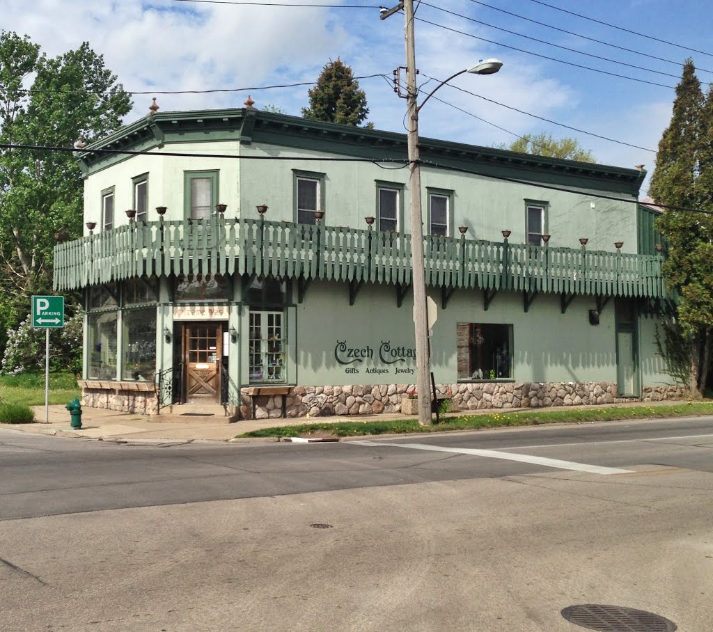 Czech Cottage - Cedar Rapids, Iowa by KingHawkFan