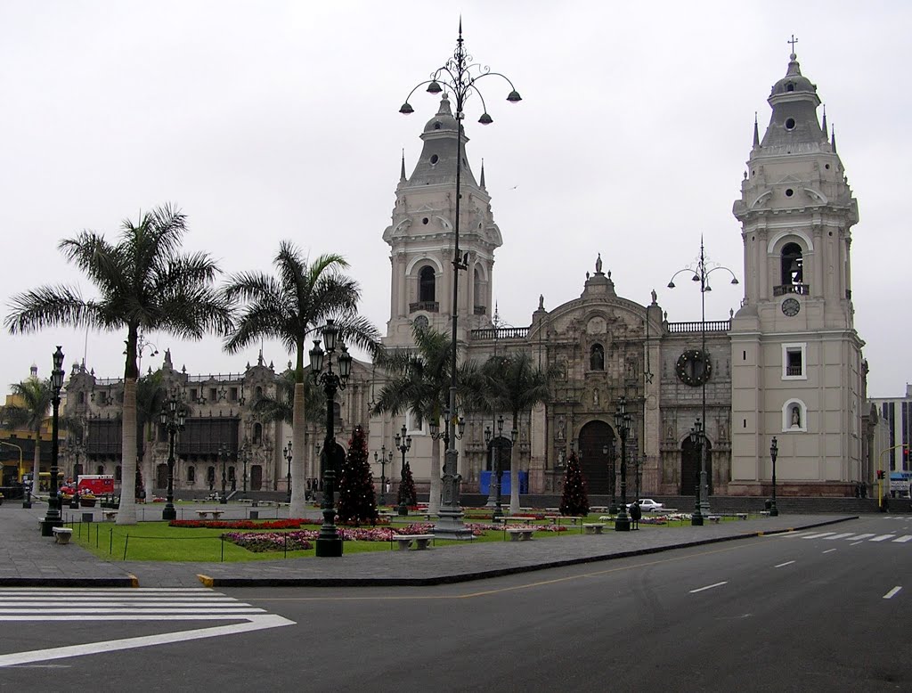 Cathedral, Lima, Peru by malpun