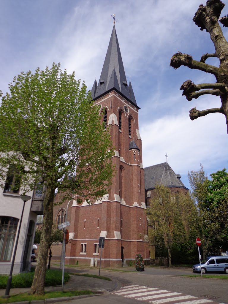 Kerk Mariaburg Ekeren (Belgie) by © rdnjc