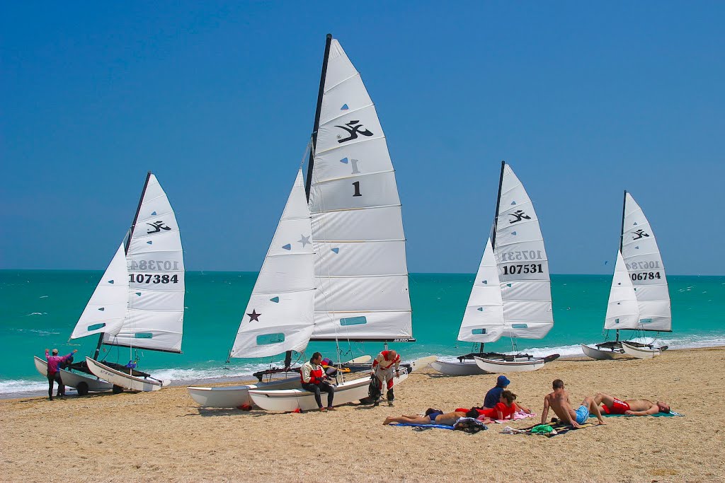 Adria, Ancona, Marcelli Beach , sailing boots by photomas