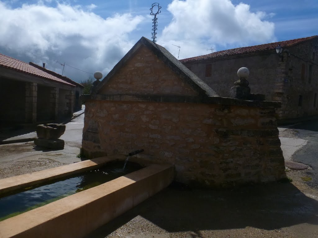 Fuente de Campisábalos by Felizrenedo