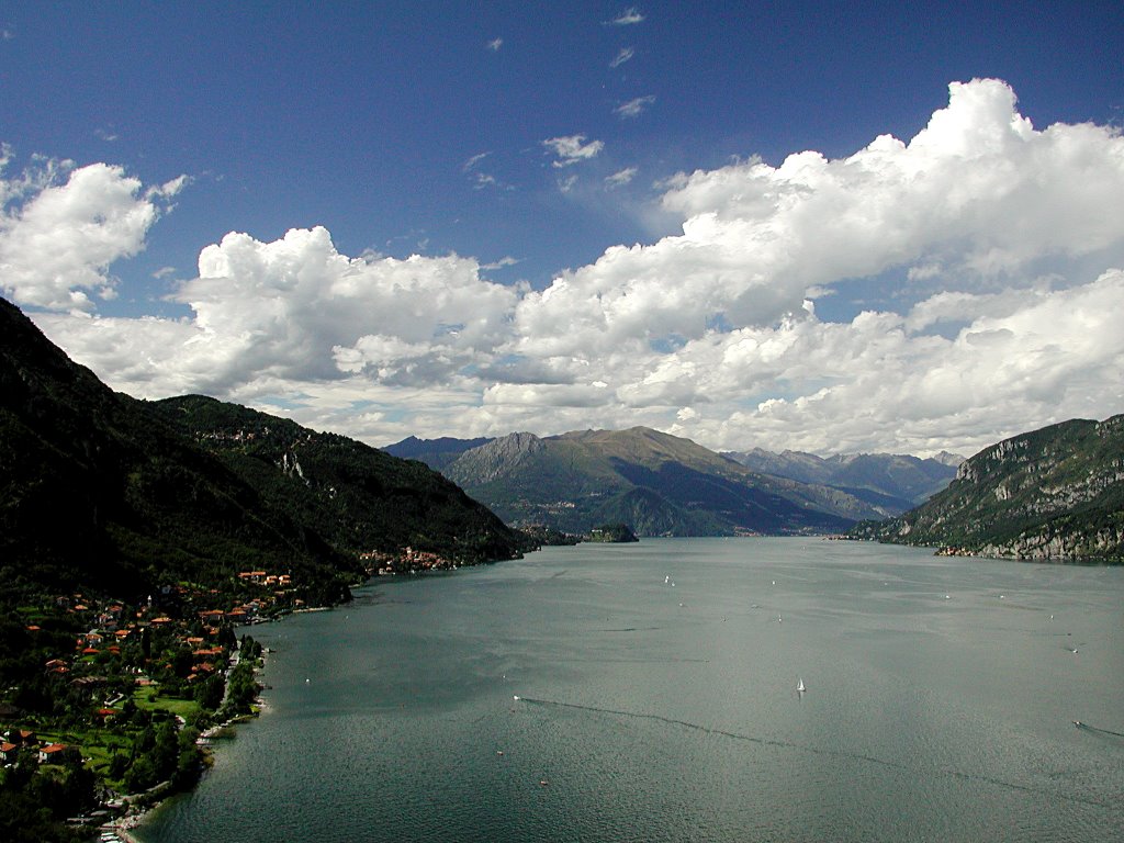 Panorama del Lago di Como by brianza_velenosa