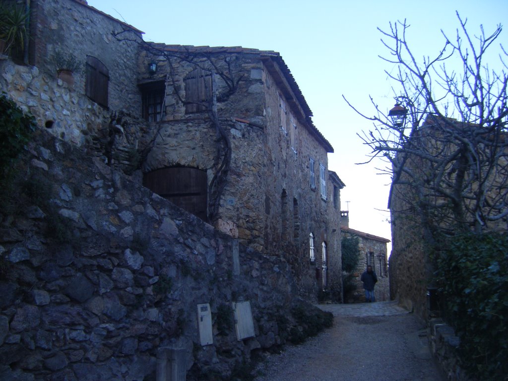 castelnou by castillou