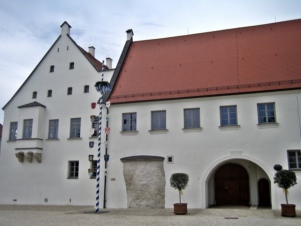 Kurfürstliches Schloß in Rain by gertrud