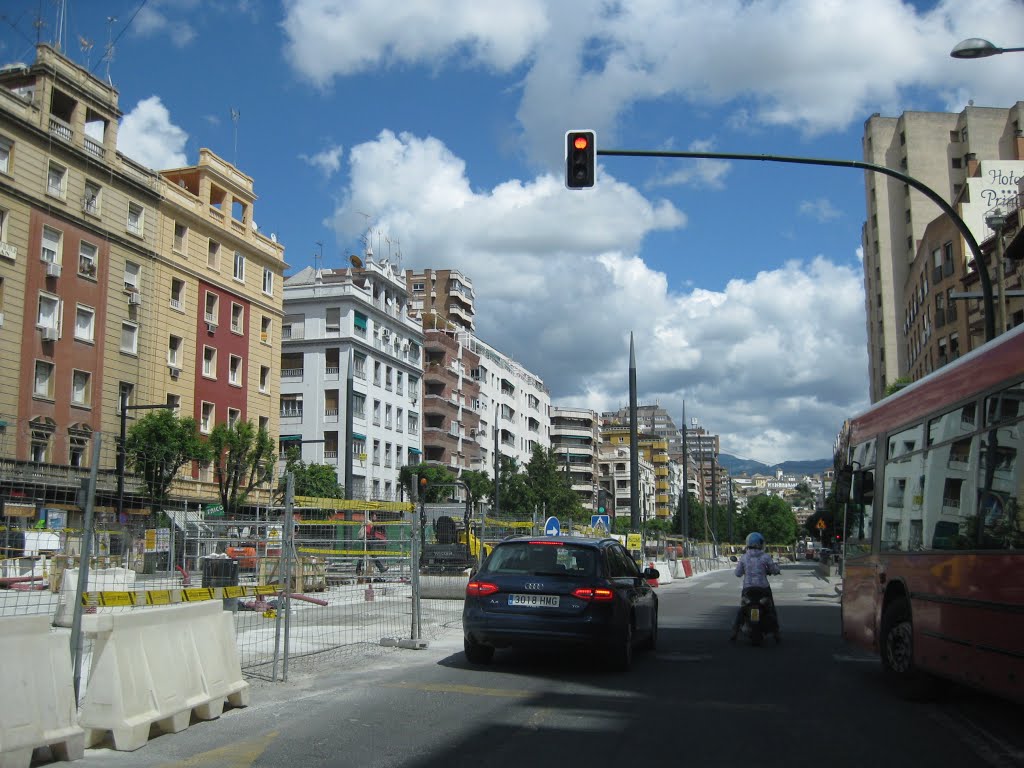 Granada en obras por la construcción del metro. Mayo de 2013 by viajeroandaluz