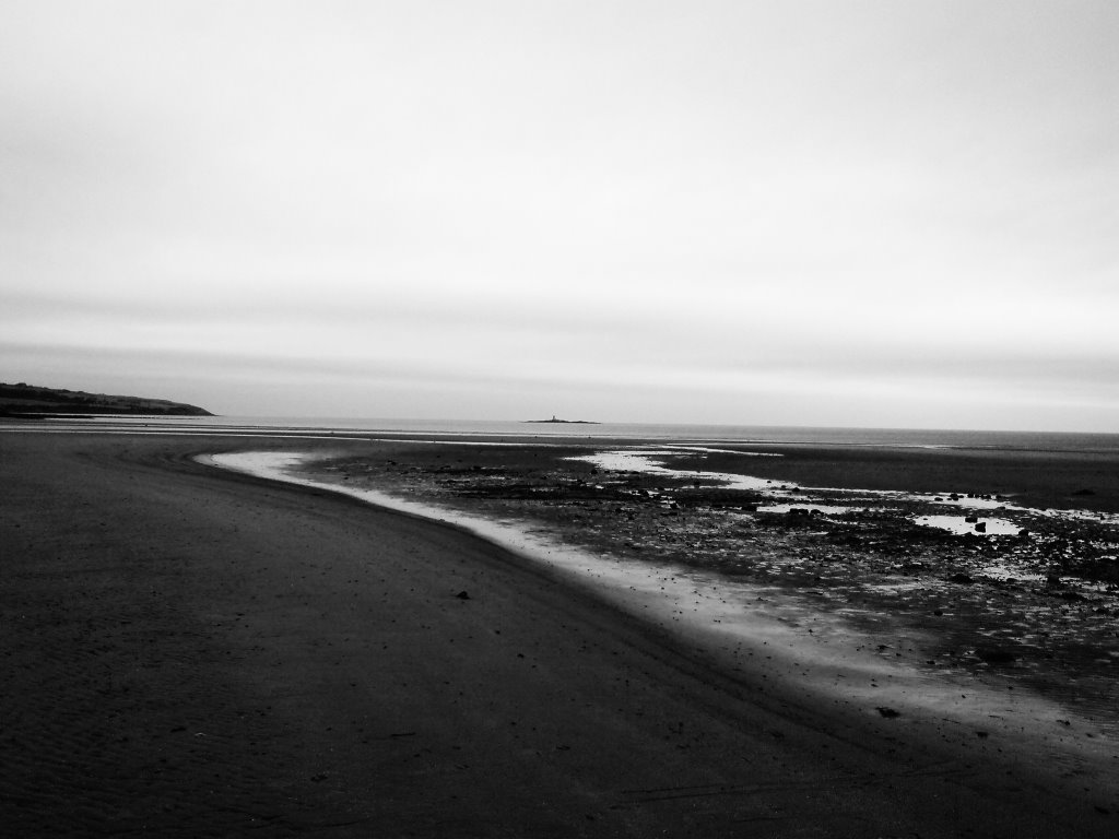 Lligwy Beach by Stuart Crosby