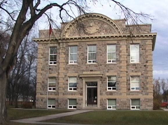 Morden Provincial courthouse by Bob Richard