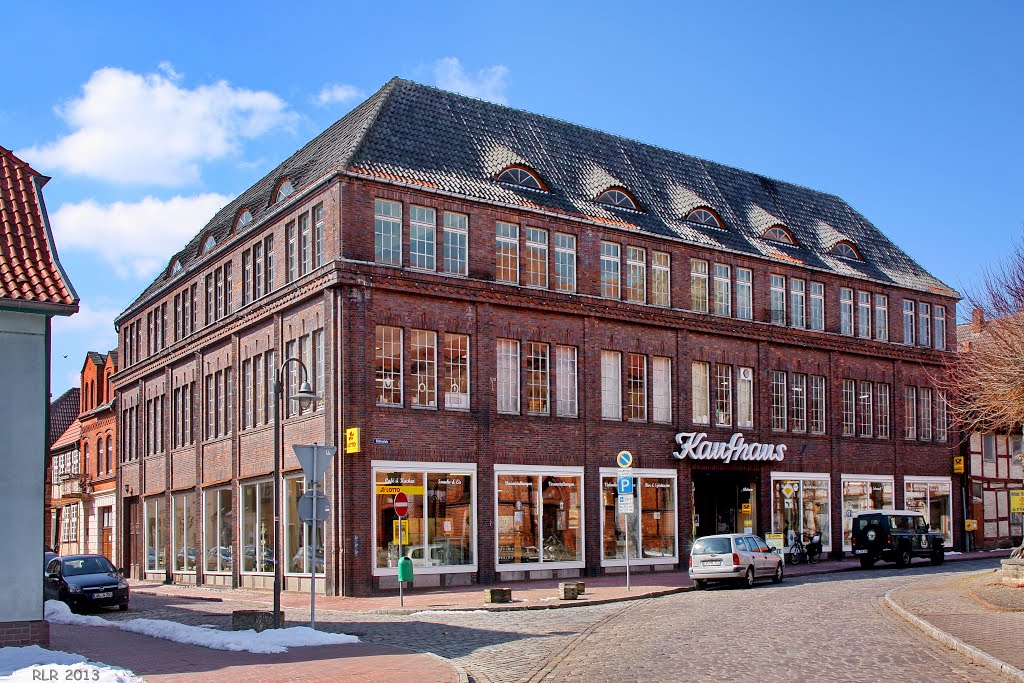 Dömitz, historisches Kaufhaus by Mecklenburg pro Panoramio