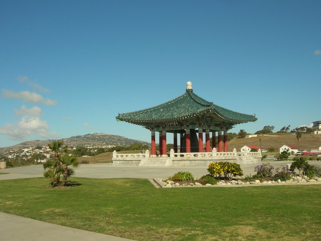 2007 02 13a CA San Pedro Korean Bell 009 by Steven J