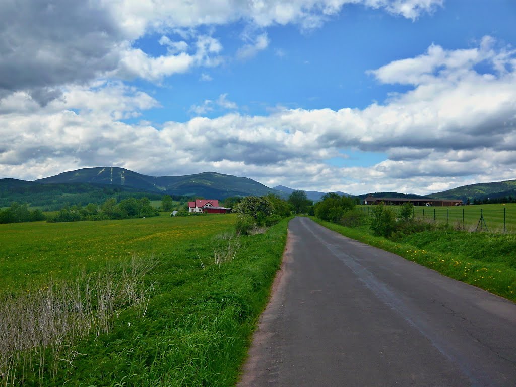 Výhled na Černou Horu a Sněžku by bikemp