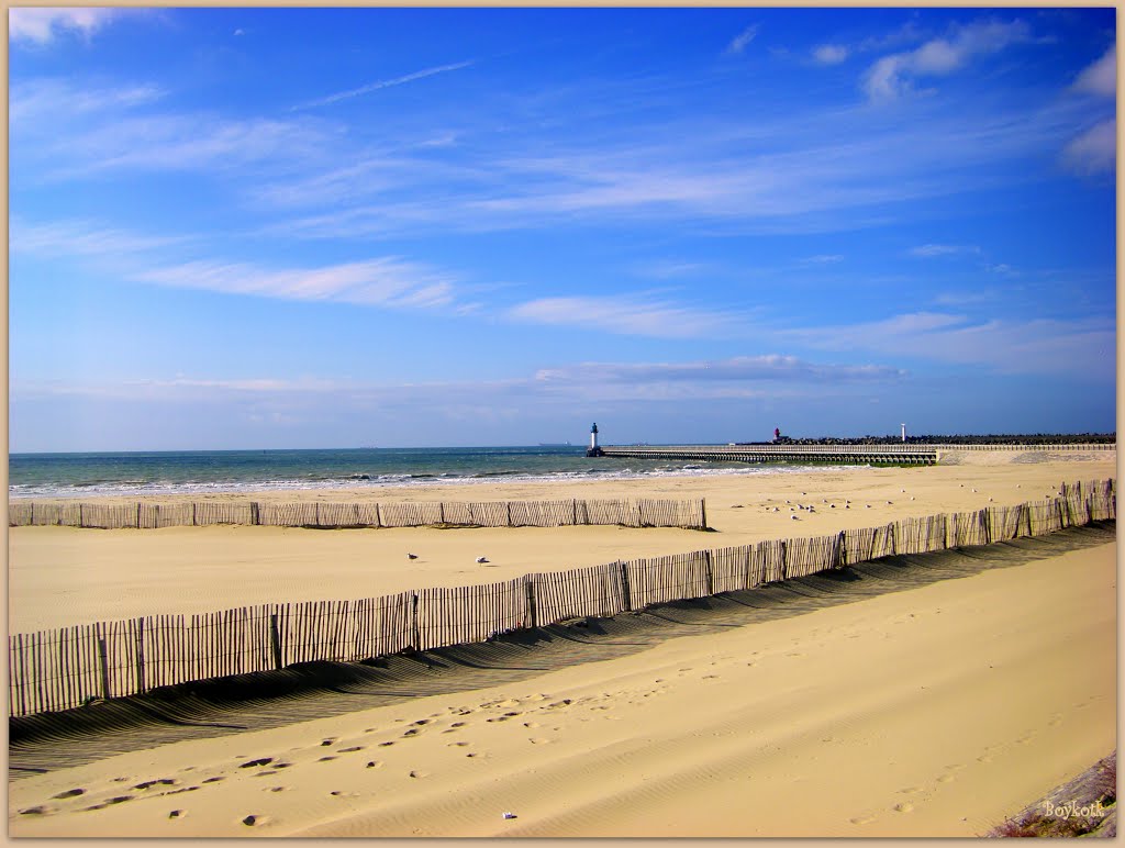 FRA - North sea - Calais - Fine sandy beaches of the Sangatte-Blériot plage by boykotk